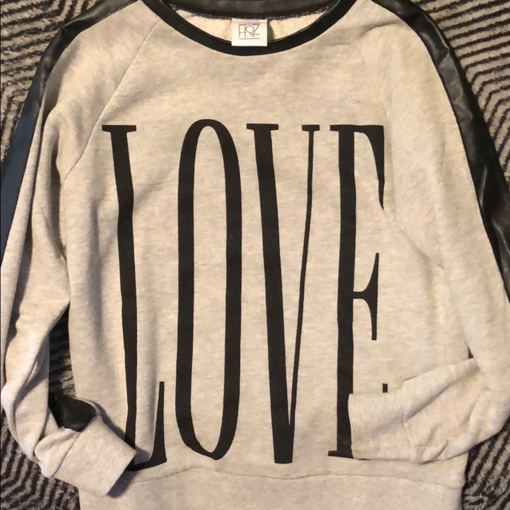 Cute love sweatshirt